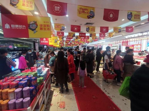 巨惠码头 临期食品的“淘宝”智慧，捡到就是赚到